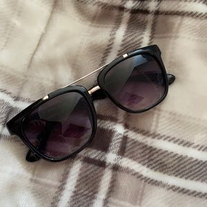 SOLD- black sunglasses